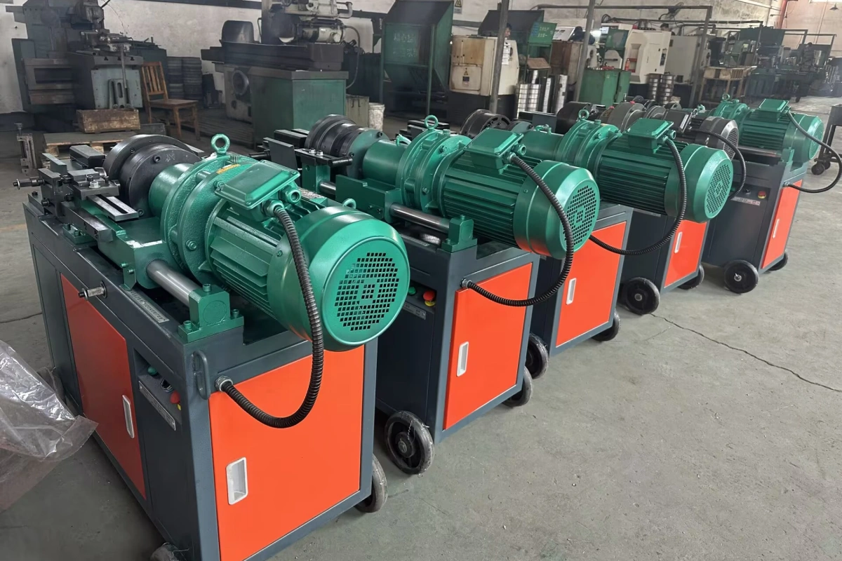 thread rolling machine warehouse (2) (1).webp